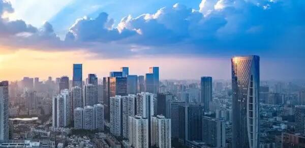 全国房价下跌！2022年11月靖江房价会跌吗？(图2)